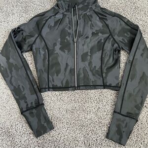 Women's Camouflage Zip-Up Jacket